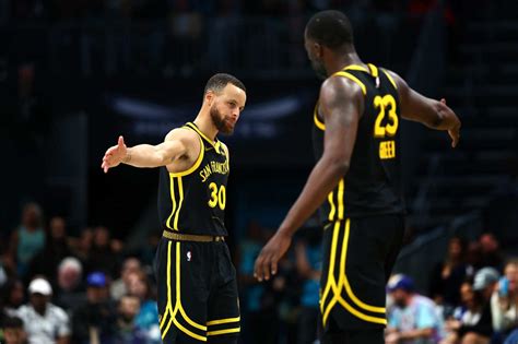 Golden State Warriors live scores & schedule .